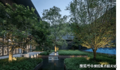 居者正在享受便利交通的同时